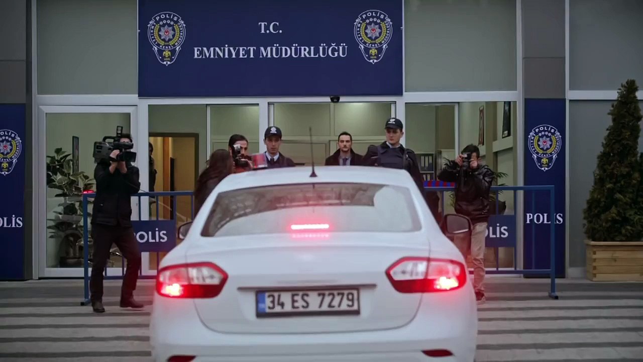 Kördüğüm Dizisi - Kördüğüm 9. Bölüm İzle