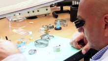 Pourquoi une Rolex vaut si cher ? Découvrez-le maintenant !