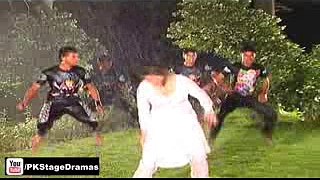 MAIN PIJ GAYI - SAMAR RANA MUJRA - PAKISTANI MUJRA DANCE 2014