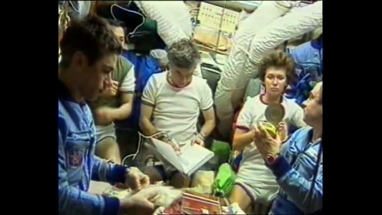 Vivre Dans Lespace [Documentaire Astronomie]