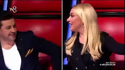 Hadise ile Burak Kut arasında ikinci yastık savaşı