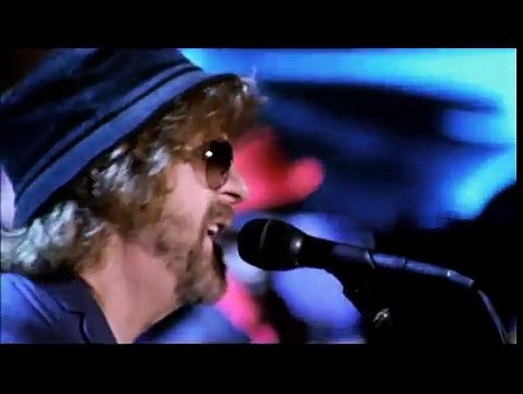 While My Guitar Gently Weeps - Prince avec Tom Petty en 2004