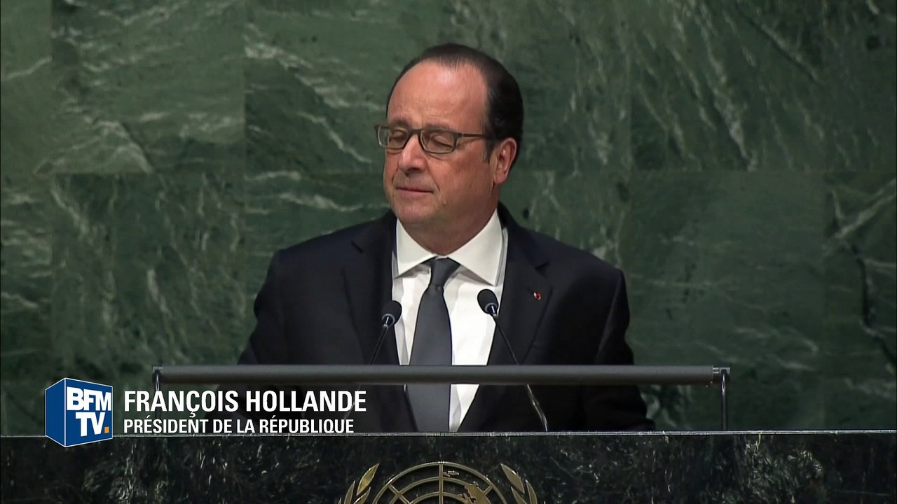 COP21: "Nous devons aller plus loin que les promesses qui ont été faites", alerte Hollande