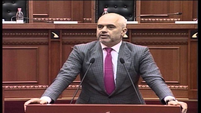 DEBATE TE FORTA NE SEANCEN PLENARE TE PARLAMENTIT PER EMILJANO SHULLAZIN LAJM
