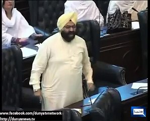 Fight between Murdered PTI's Suran Singh and PPP's Nighat Orakzai in KPK Assembly