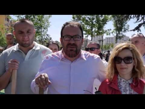 Dita e Tokës - Bashkia e Tiranës mbjell mbi 300 pemë e bimë- Ora News- Lajmi i fundit-