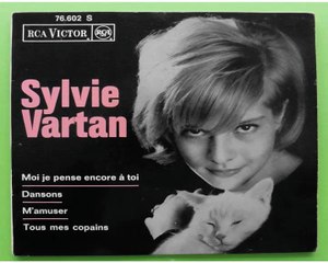 Sylvie Vartan_Moi je pense encore à toi (Neil Sedaka_Breaking up is hard to do)(1962)
