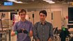 Un par de jóvenes desarrollaron guantes que convierte el lenguaje de señas en texto y habla