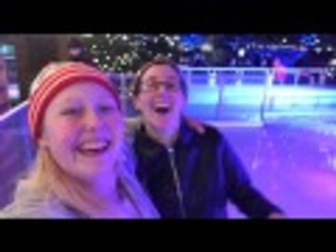 Christmas Ice Skating | Bucket List Challenge #1
