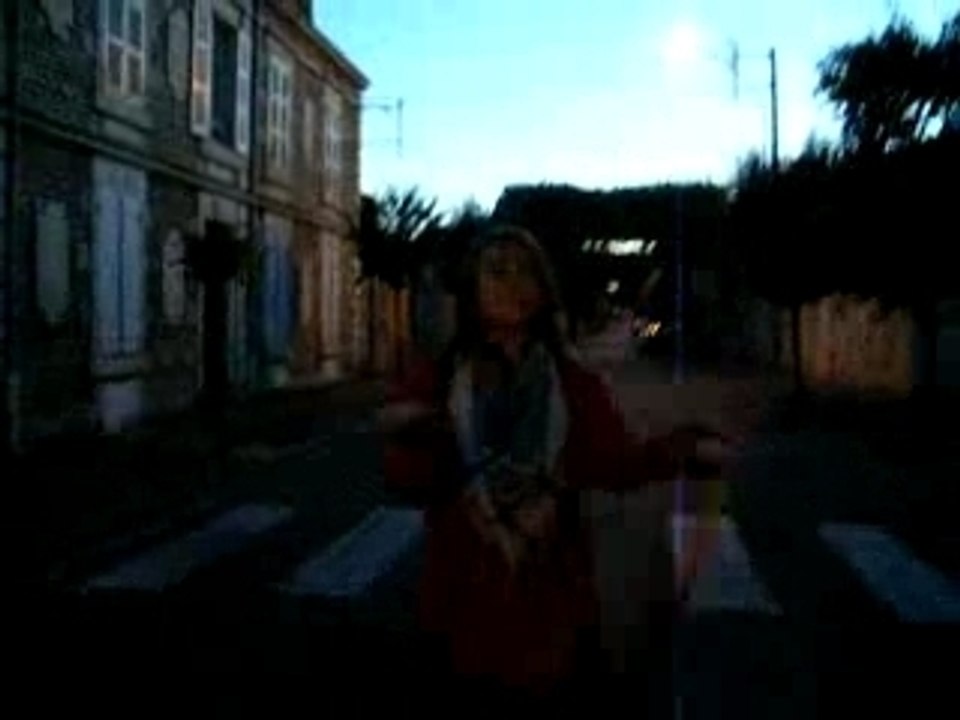 Anne-sO bOlass' rue