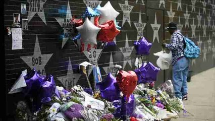 Millones de fans recuerdan a Prince mientras continúan las investigaciones