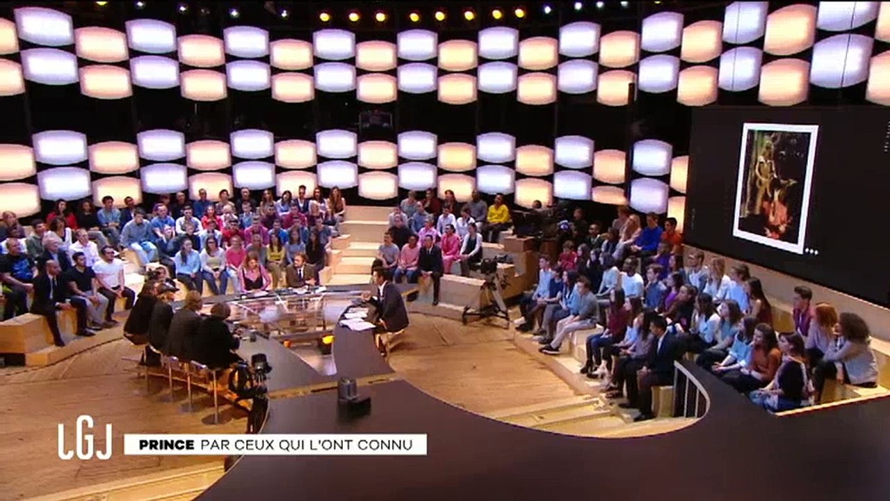 "Le Grand Journal" : Ophélie Winter en larmes en évoquant ses souvenirs avec Prince