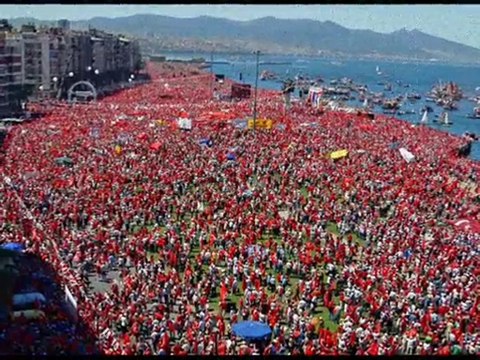 Birdaha gel yalvaririmm. Birdaha gel ! Don de bir bak halimize ! Sarı saclım mavi gözlüm !!