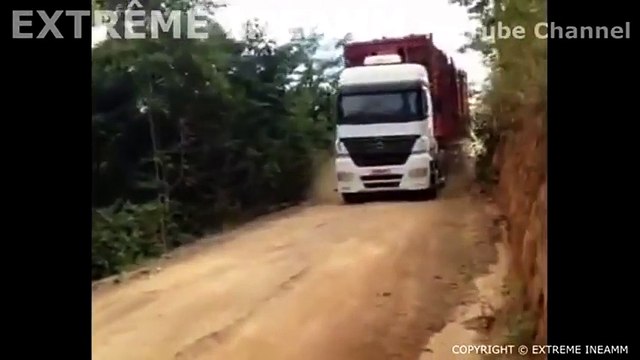 18 Wheeler Accident and Auto Accident Videos