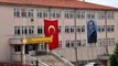Okula Atatürk'e Benzemeyen Poster Asılmasına Bazı Vatandaşlar Tepki Gösterdi