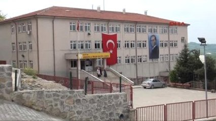 Bartın'da Atatürk Posteri Tepkisi