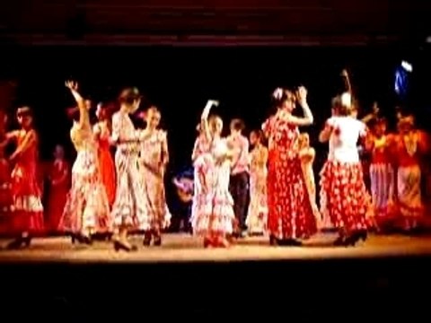 ANDREA - 1er SPECTACLE FLAMENCO SEVILLANES