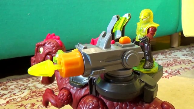 Pig George da Familia Peppa Pig Sonha que Caça Dinossauros! Em Português (Parte 1) - Pep