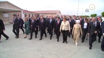 Davutoğlu, Merkel ve Tusk, Nizip Kampında Anaokulu Ziyaret Etti