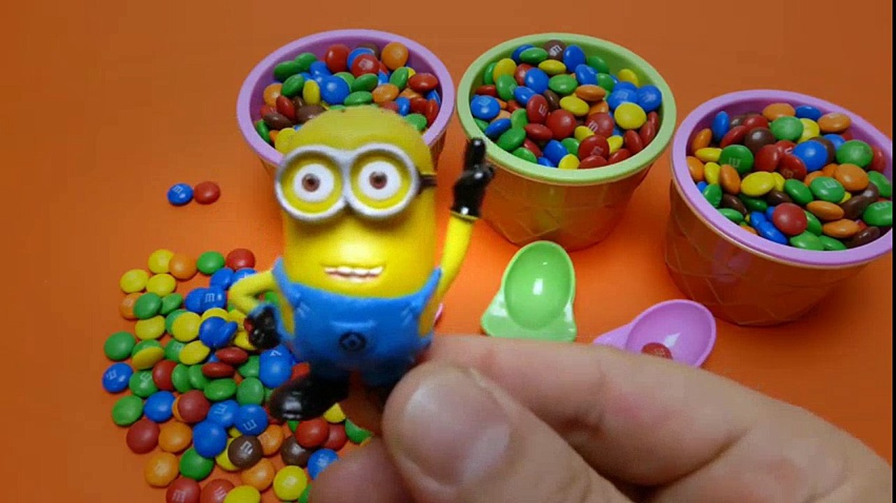 M&M's Ice Cream Cups Hide & Seek Surprise Toys (Anpanman, Hello Kitty, Minion ..) Game