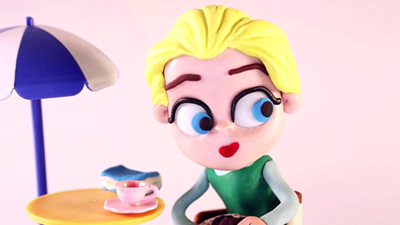 EXPLODING CAKE Superman vs Batman PRANKS | Superheroes Animated Movie Clips | Stop Motion