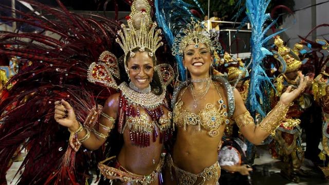 DOS DIOSAS DEL CARNAVAL DE URUGUAIANA En Vivo