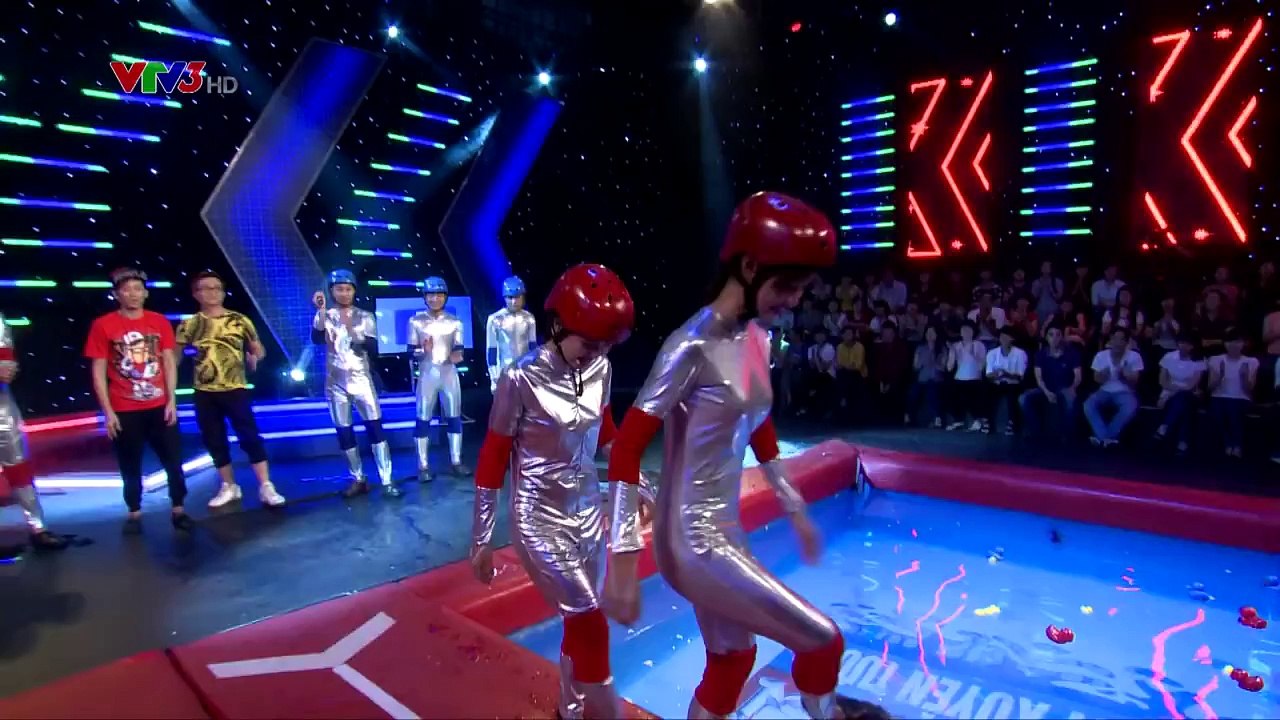 NGƯỜI ĐI XUYÊN TƯỜNG: TẬP 26–TƯỜNG ĐÔI–HÒA BÌNH HỮU NGHỊ VS BA Đ