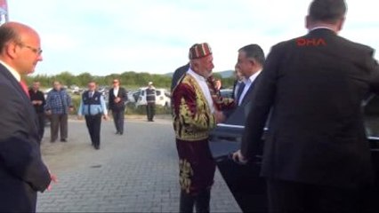 Yalova Milli Savunma Bakanı Yılmaz: Eşkıya Dünyaya Hükümdar Olmaz