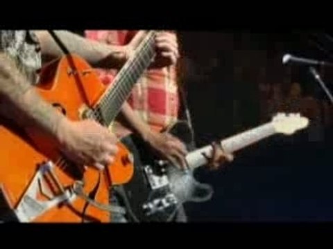 hotei tomoyasu vs BRIAN SETZER - BACK STREETS OF TOKYO