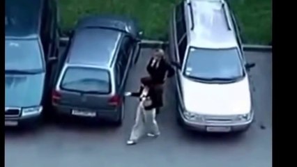 Compilation of jokes the girls behind the wheel!!! Funny girl on car!!!