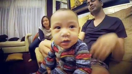 Senangnya Rafathar Malik Ahmad Di Pangku Sama Papa Raffi Ahmad