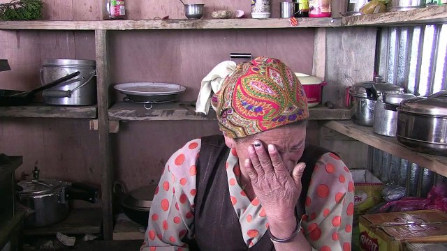 Népal: un “village fantôme” reste hanté par le séisme 1 an après