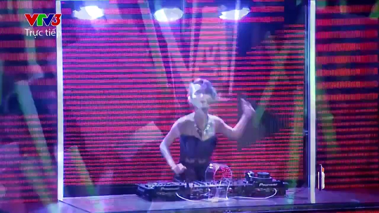 ASTRONOMIA 2014 - DJ KING LADY : MỞ MÀN LIVESHOW 6 THE REMIX - HÒA ÂM ÁNH SÁNG 2015