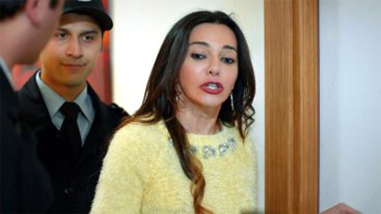 Hande Ataizi 624 bin TL'lik Alacağını İstiyor