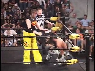 Trent Acid vs Chris Hero