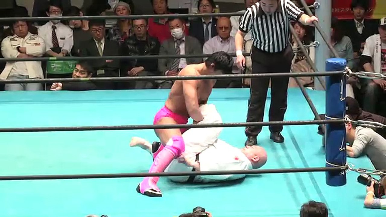 03.29.2016 Masakatsu Funaki vs. Taka Kounou (Dradition)