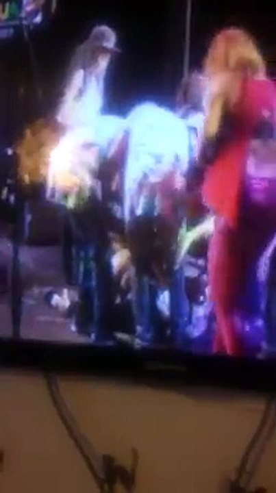 Côte d'Ivoire-PAPA WEMBA 67 ANS TOMBE SUR LE PODIUM DU FEMUA.