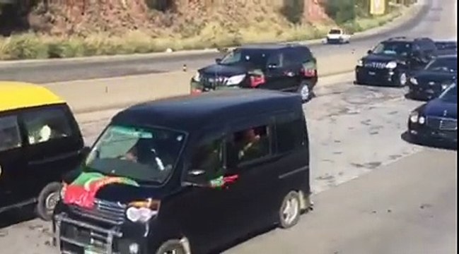 Chaudhry Sarwar Caravan TO PTI Jalsa