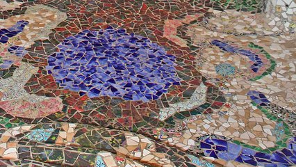 Esta é a casa cogumelo e é absolutamente única e incrível!!