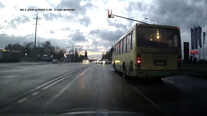 Авария Липецк поворот на опытную с 0.20