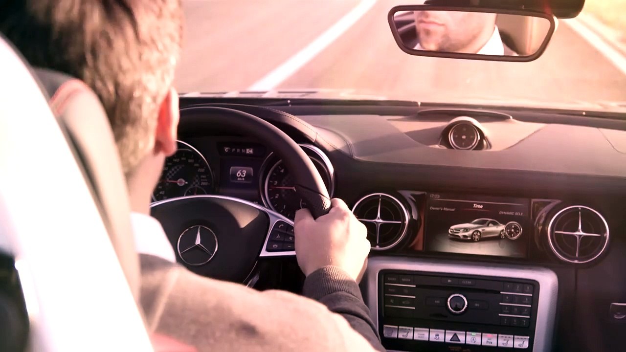 The new Mercedes-Benz SLC Trailer