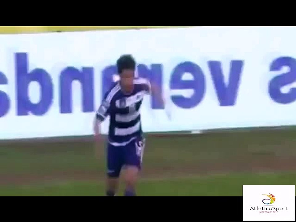 - تريزيجيه يصنع هدفا لأندرلخت بعد اختراق رائع