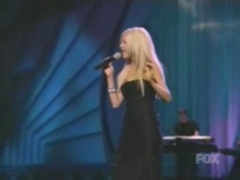 Christina Aguilera - I Turn To You Live @ Essence Awards