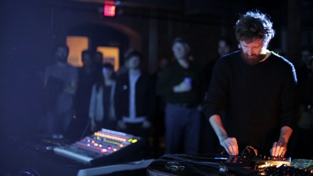 Dial-Tones .: Improvisation