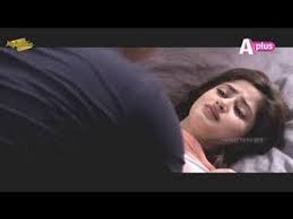 Sajal Ali Hot Scene in Pakistani Drama
