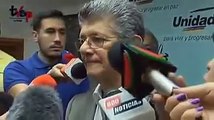 Henry Ramos Allup con Periodista Chavista dice ¿Quien le dara Sexo?