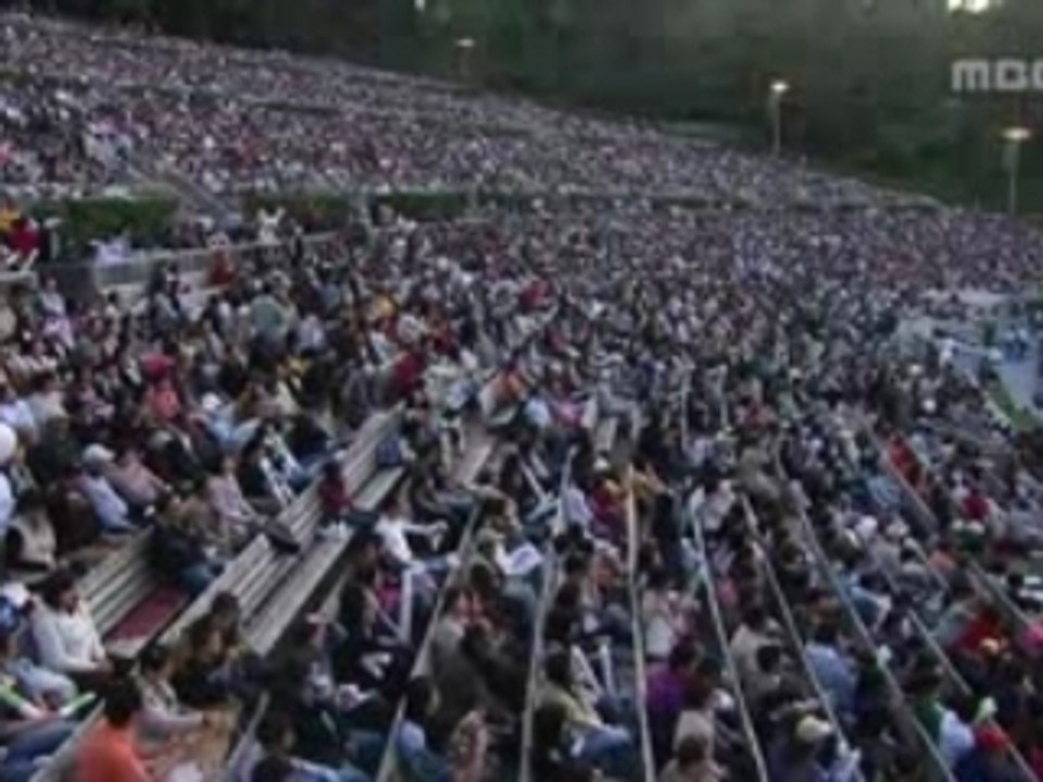 SUPER JUNIOR - U - HollywoodBowl_070512