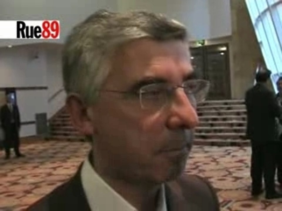 Interview de Gorce au conseil national du PS