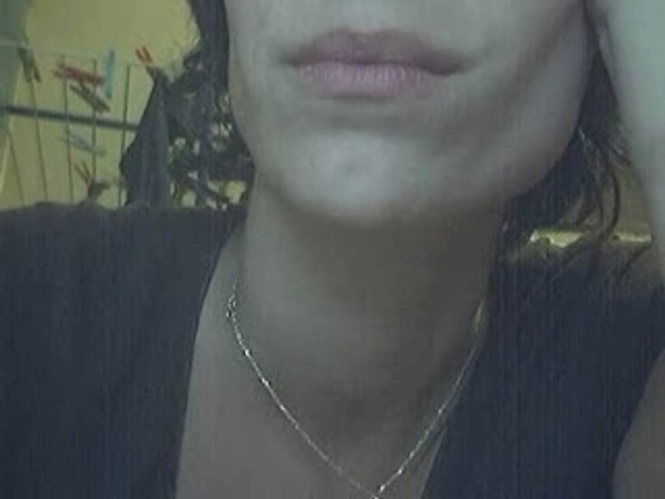 A Thin Hair on my Tong