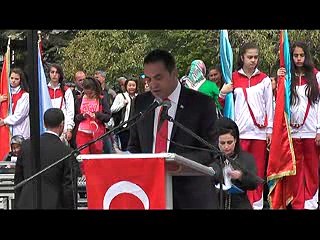 2  anıt önü kutlamalar hazır